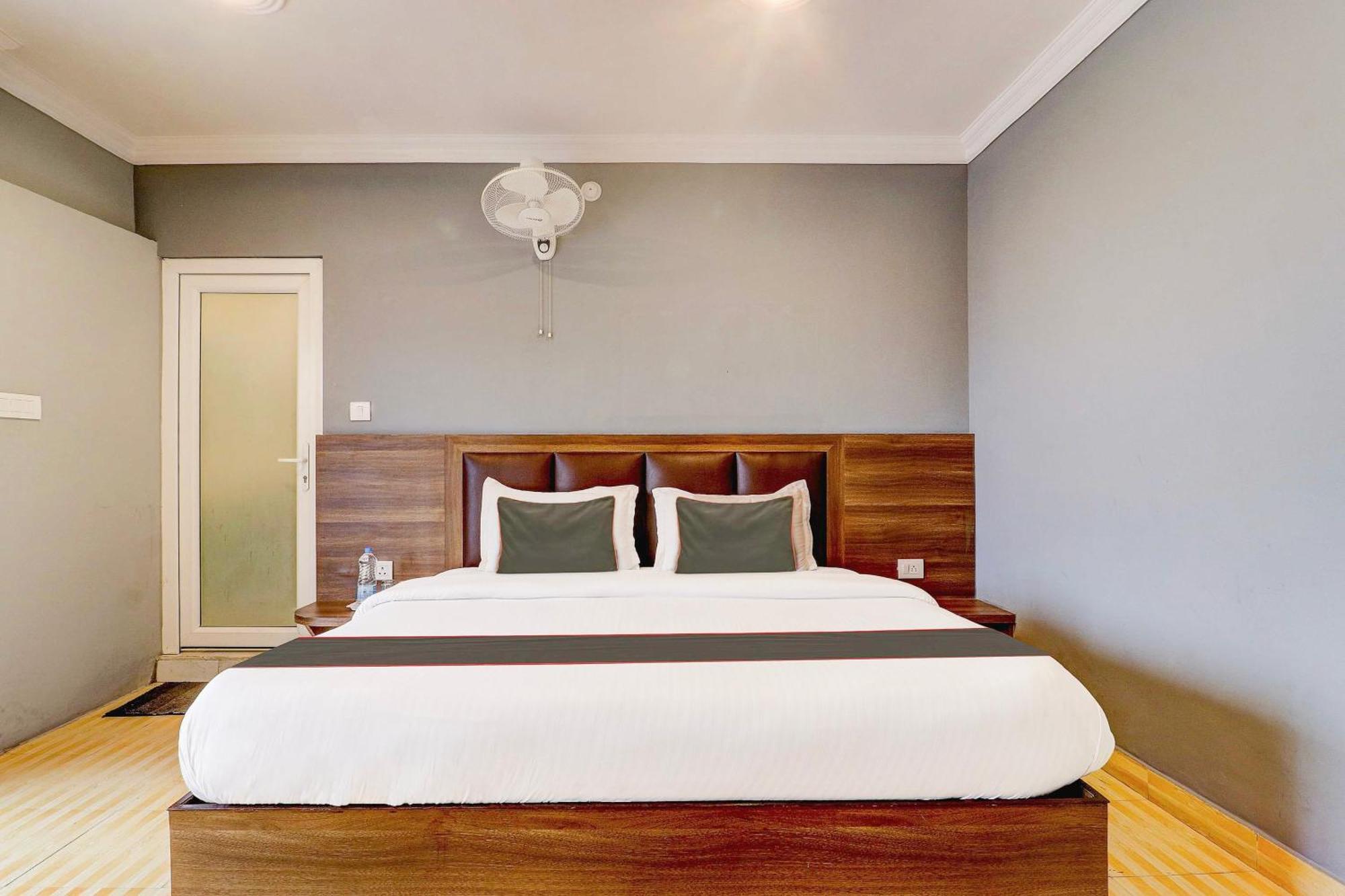 Hotel Collection O Vinayak View King & Restaurant